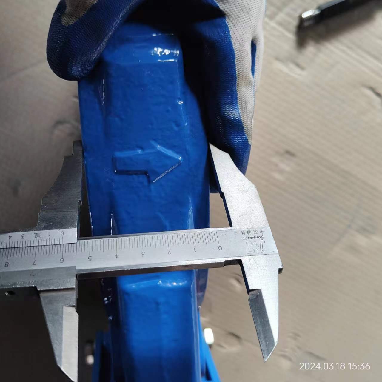 Knife gate valve inspection 8